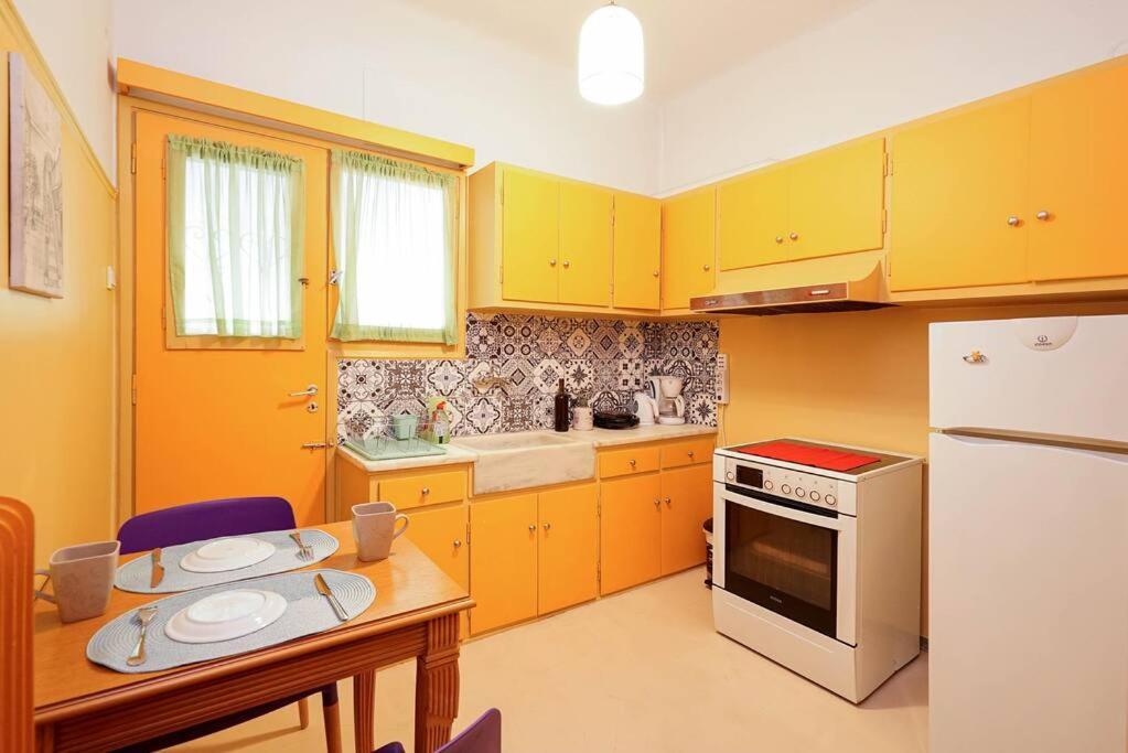 Cozy Athens Apartment / 2' From Metro Station Eksteriør bilde